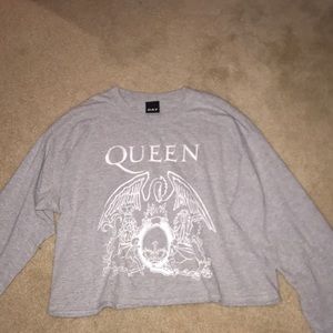 Urban Outfitters Cropped Graphic Tee